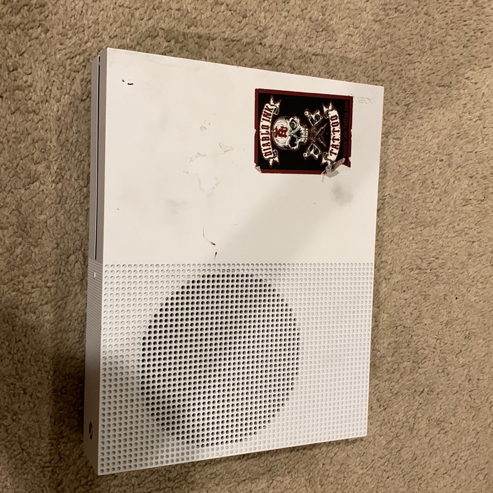 Xbox One S (Read Description) Cash Only
